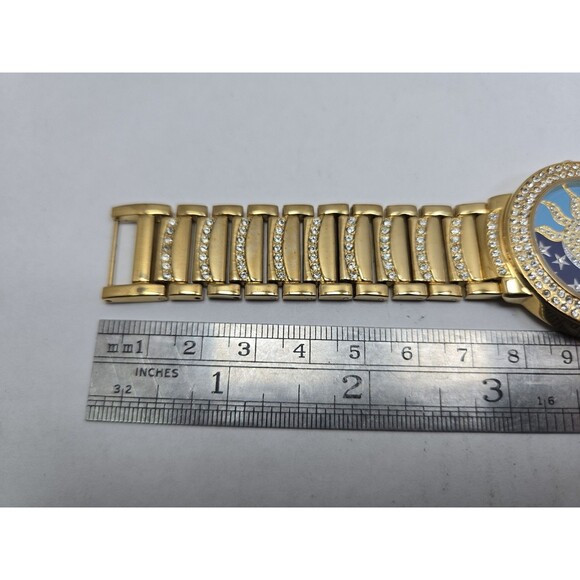 Victoria Wieck B8634 Gold Tone Crystal Sun Moon Celestial Blue Watch New Battery main image 7